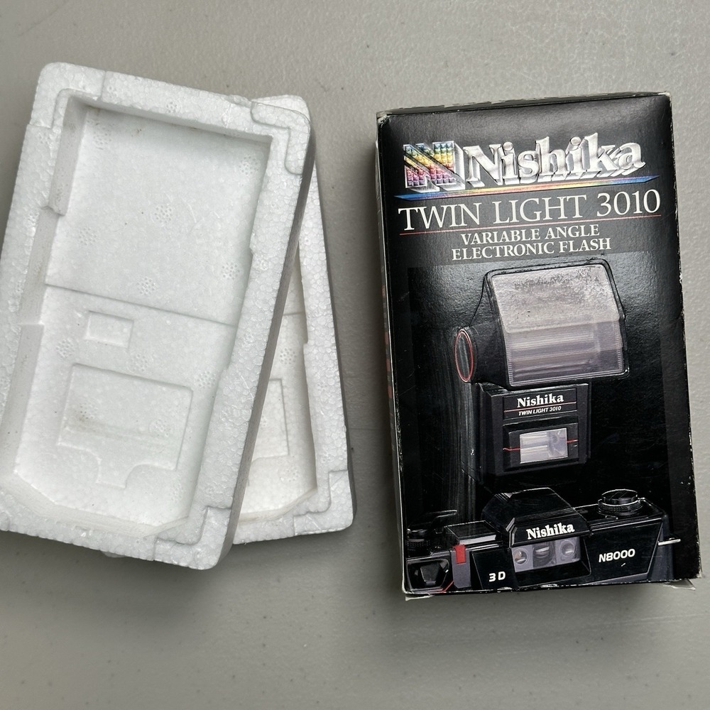 Nishika‎ Twin Light 3000 (Empty Box Only)